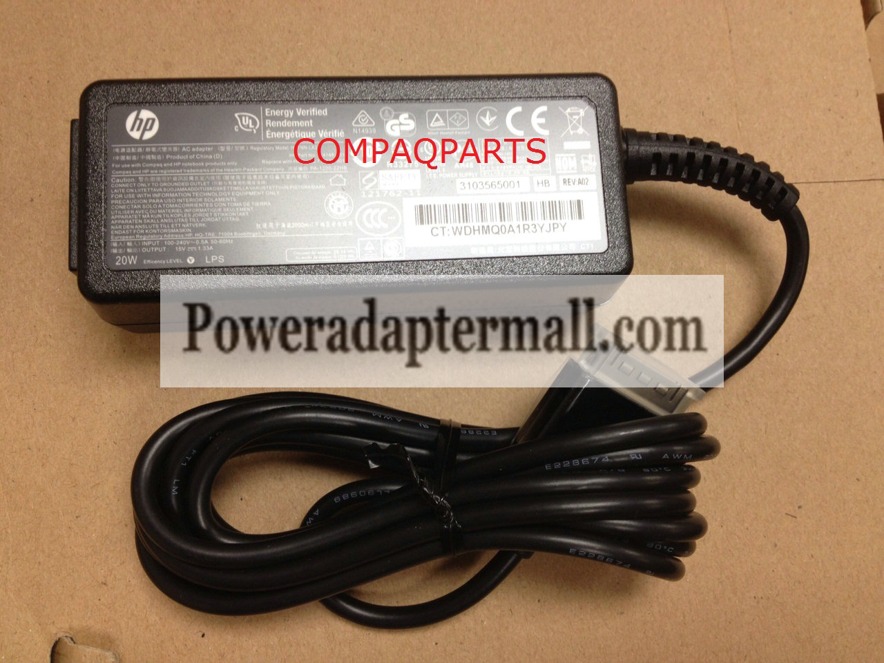 Genuine HP 15V 1.33A 20W AC Power Adapter 714656-001 PA-1200-22H Genuine HP 15V 1.33A 20W AC Power Adapter 714656-001 PA-1200-22H