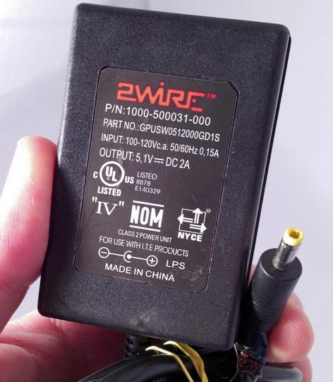 2Wire GPUSW0512000GD1S AC Adapter 1000-500031-000 5.1V 2A 2Wire GPUSW0512000GD1S AC Adapter 1000-500031-000 5.1V 2A